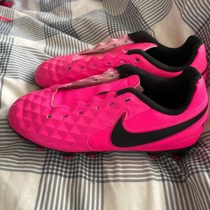 Nike Kids Soccer Cleats Size 11C